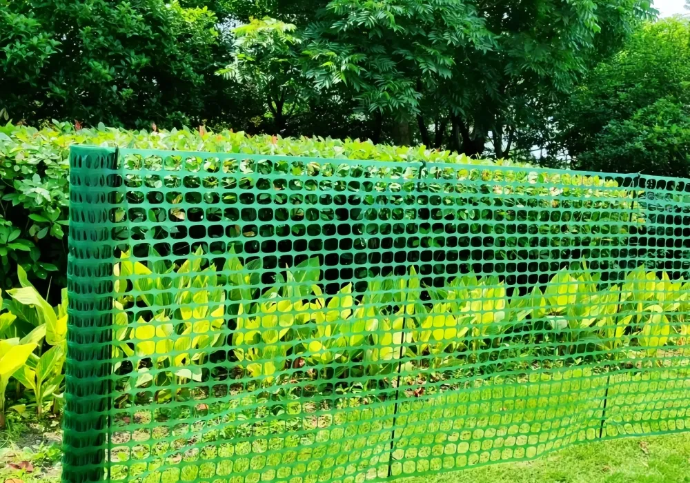GARDEN FENCE